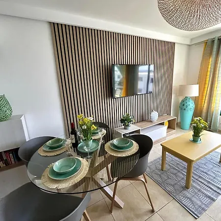 Appartamento Sunny Corner, Delux Vista Mar And Pool